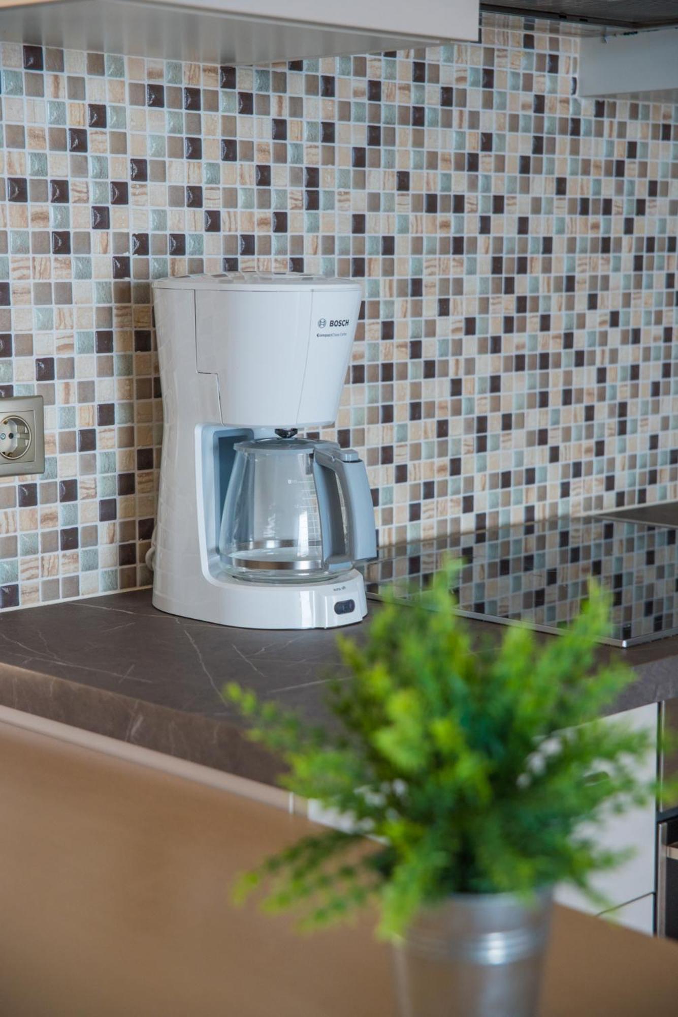 Nirvana Homes Vlachata ภายนอก รูปภาพ