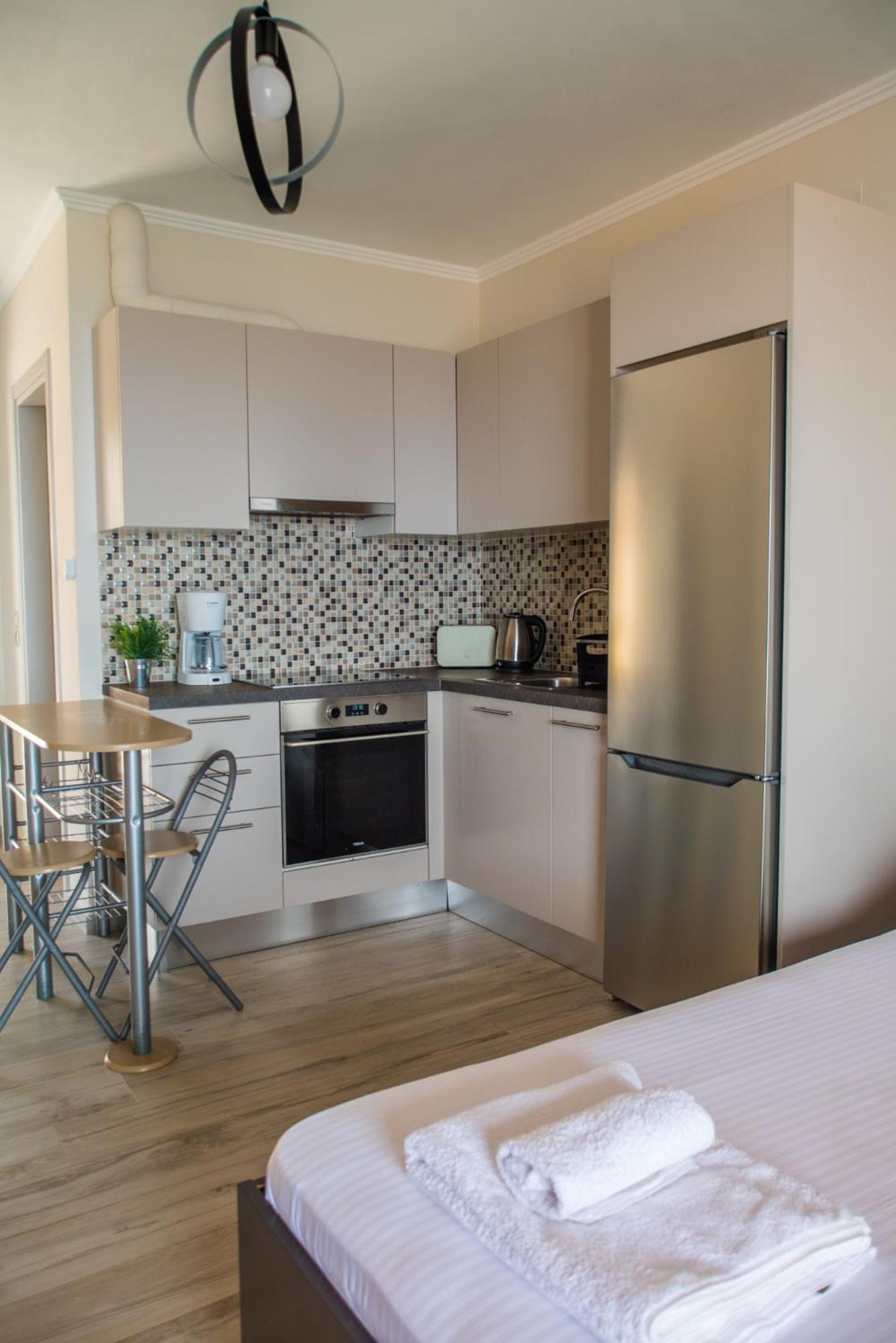 Nirvana Homes Vlachata ภายนอก รูปภาพ