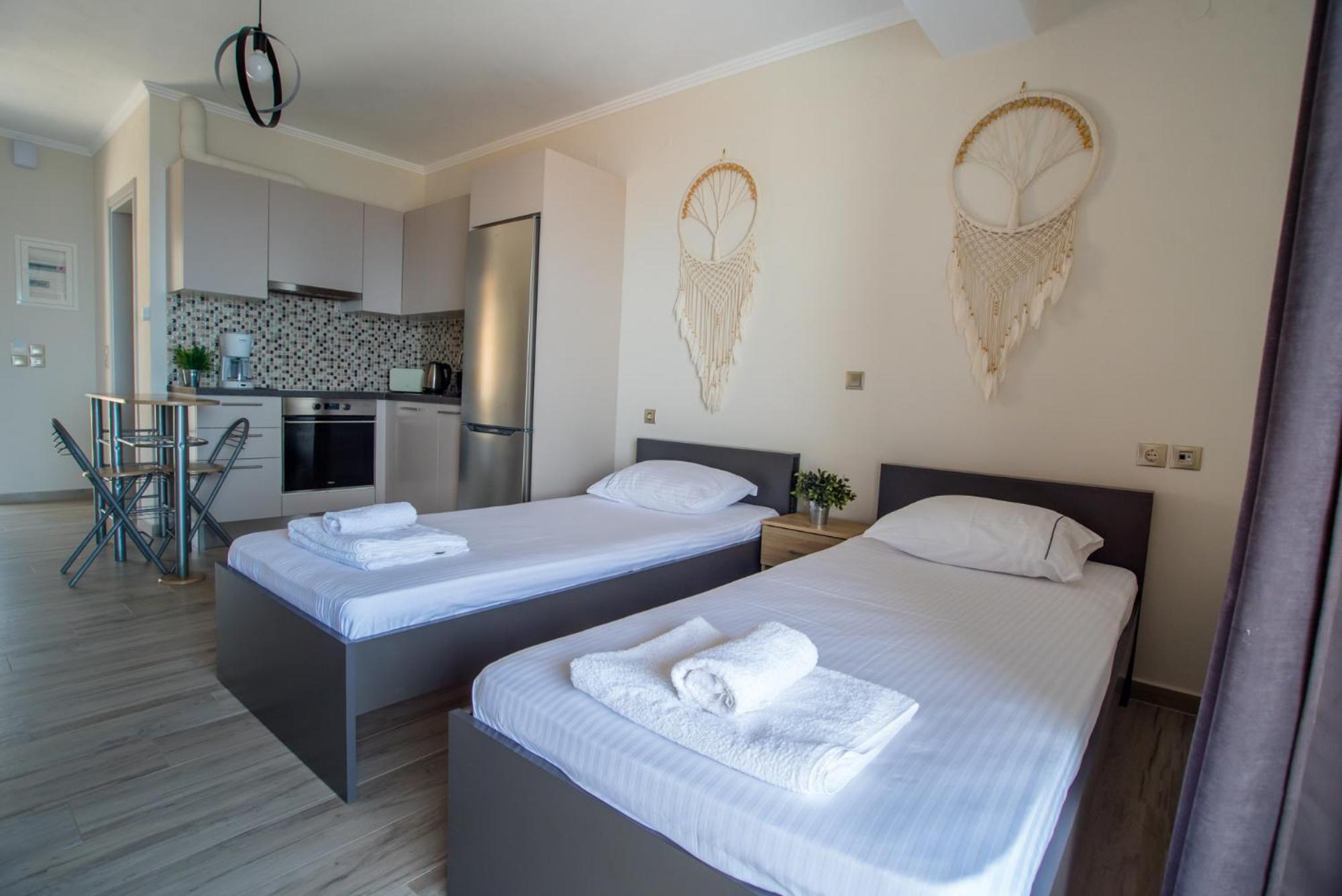 Nirvana Homes Vlachata ภายนอก รูปภาพ