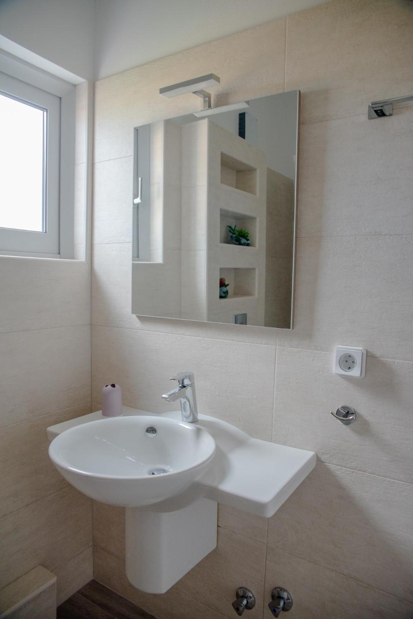 Nirvana Homes Vlachata ภายนอก รูปภาพ